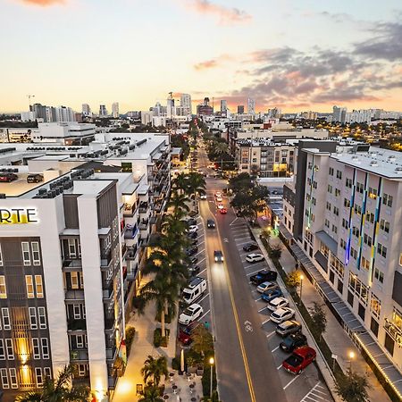 Tropicana Field 2 Bed In Dwtwn With Free Parking Daire St. Petersburg Dış mekan fotoğraf
