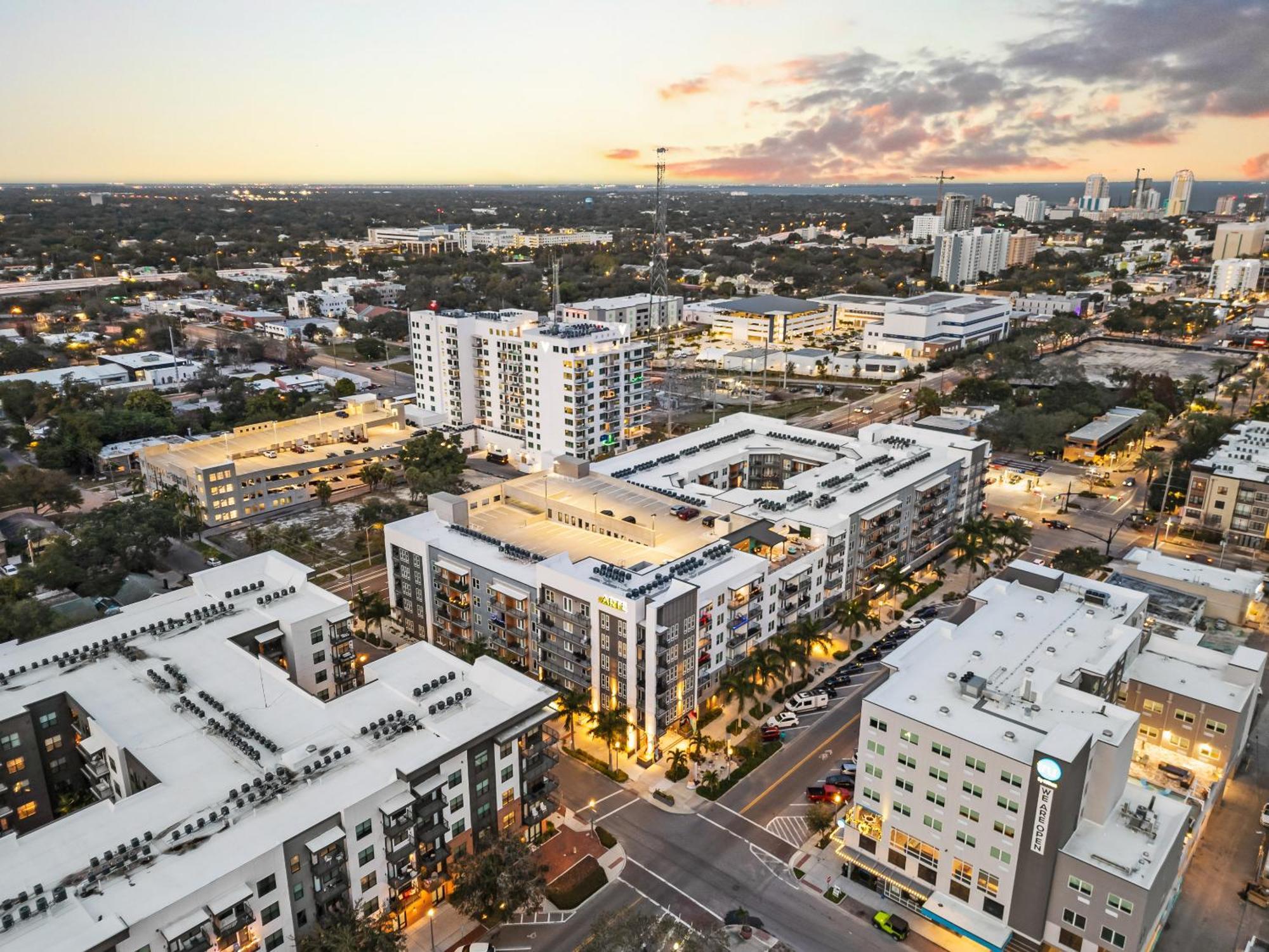 Tropicana Field 2 Bed In Dwtwn With Free Parking Daire St. Petersburg Dış mekan fotoğraf
