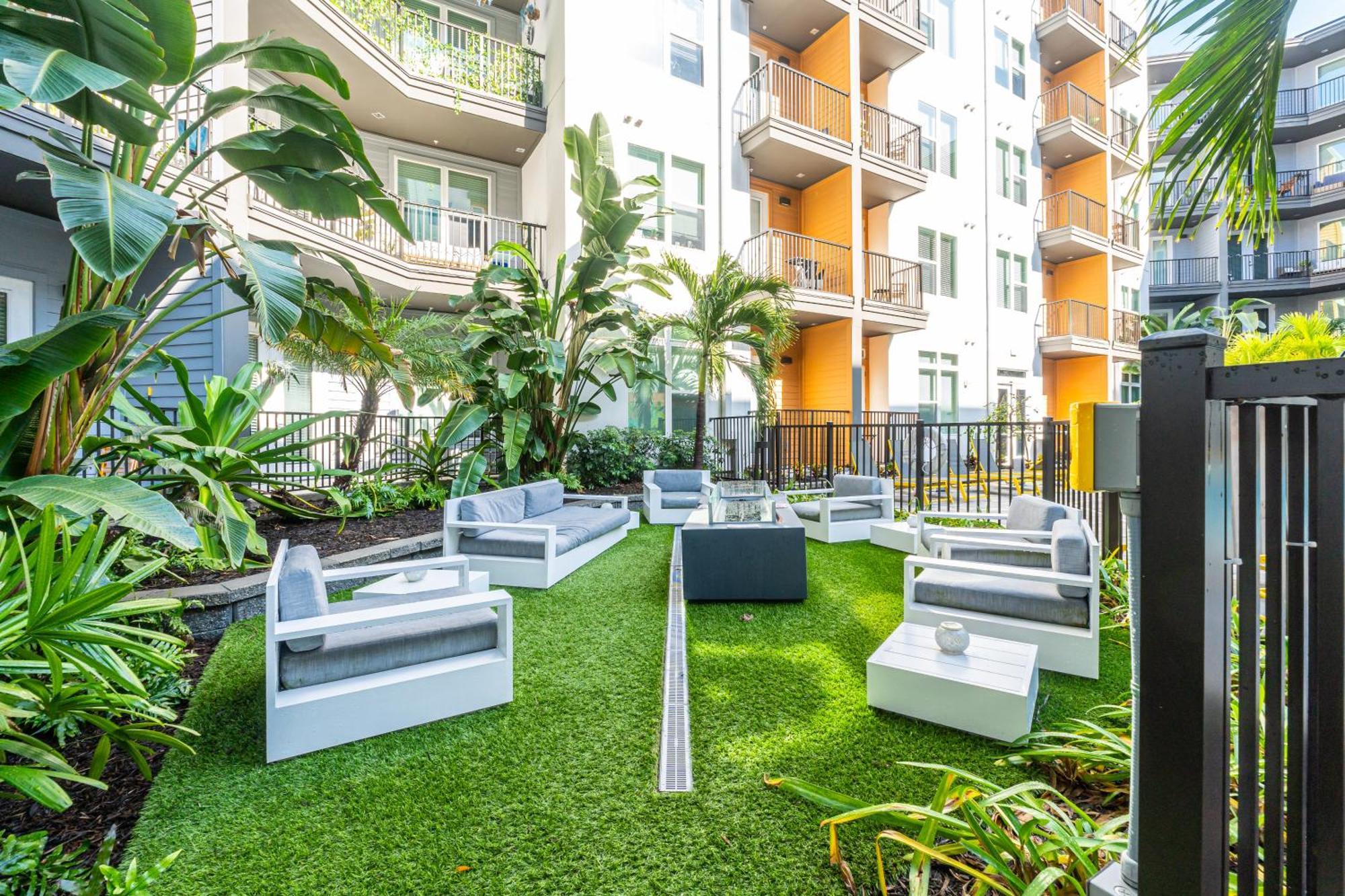 Tropicana Field 2 Bed In Dwtwn With Free Parking Daire St. Petersburg Dış mekan fotoğraf